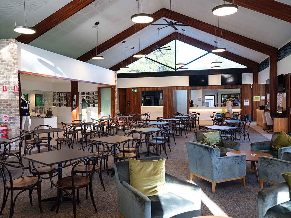 tuncurry-golf-club-house.jpg